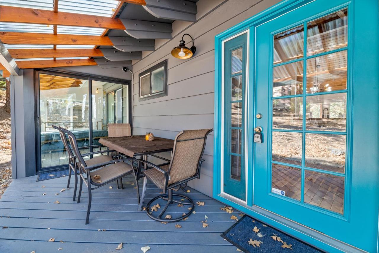 Yellow Pine Lodge - Charming Cottage Style Cabin With Peak-A-Boo Lake And Mountain Views Big Bear Lake Exterior photo